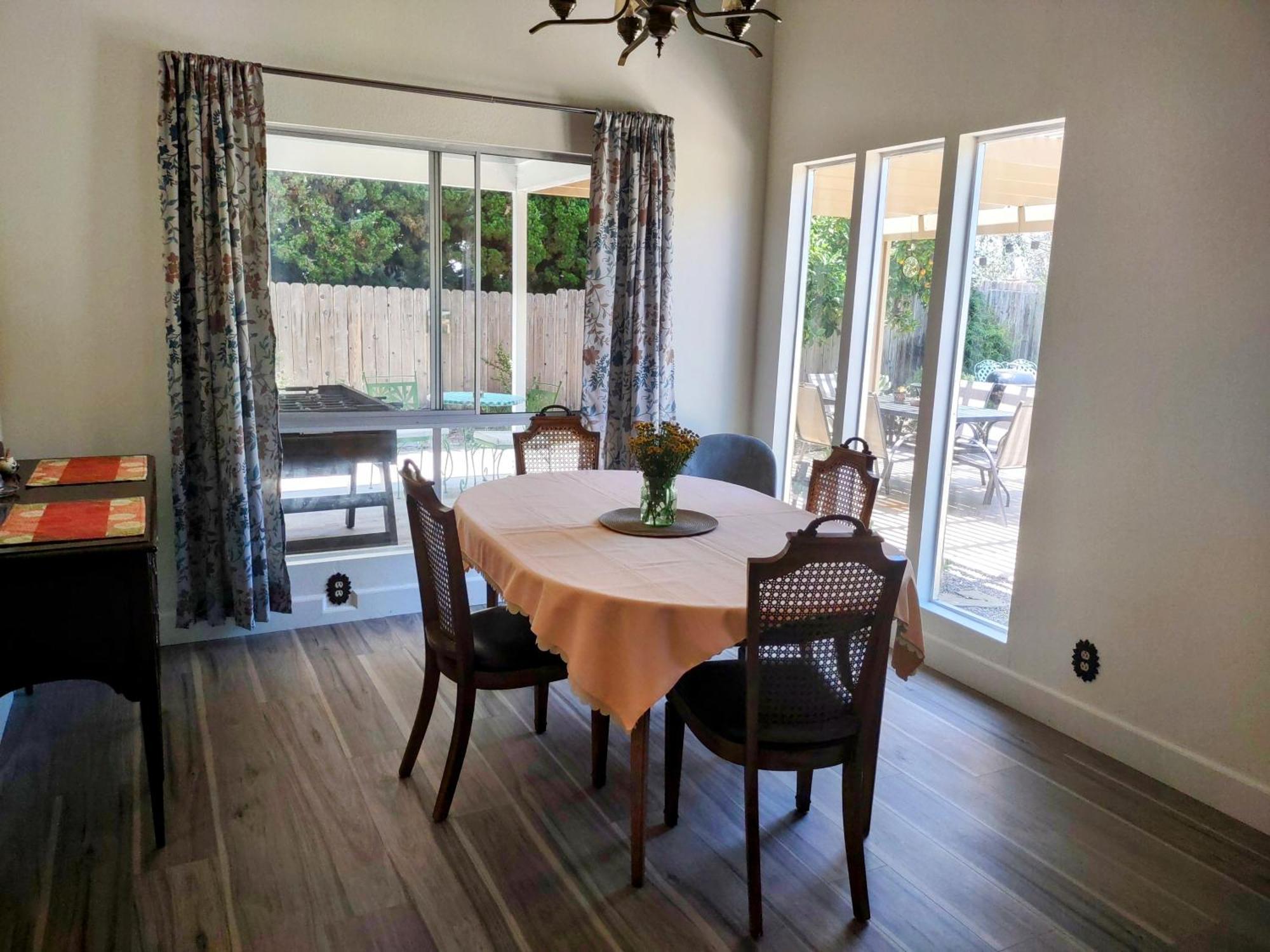Custom Home - Beach Close/Convenient To Everything Oceanside Eksteriør billede